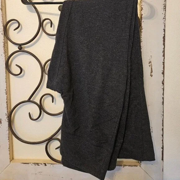 Bundle of 2 gray Yoga exercise Pants size Med and L - Picture 4 of 10